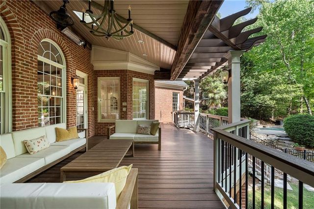 510 Grove Park Place, Roswell, GA 30075