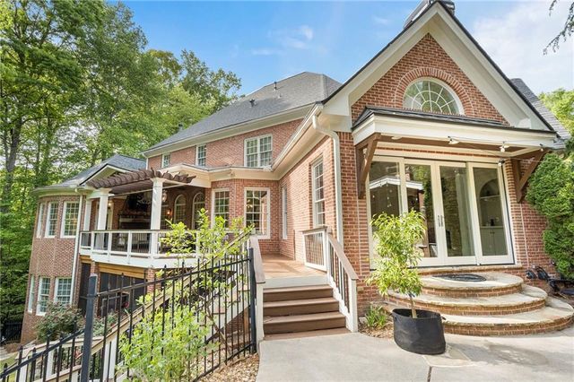 510 Grove Park Place, Roswell, GA 30075
