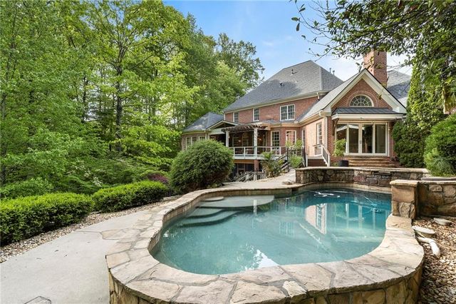 510 Grove Park Place, Roswell, GA 30075