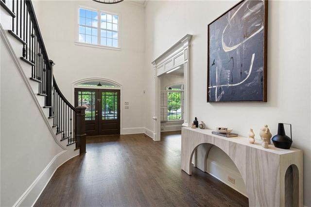 510 Grove Park Place, Roswell, GA 30075