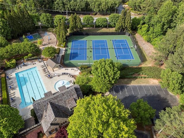 510 Grove Park Place, Roswell, GA 30075