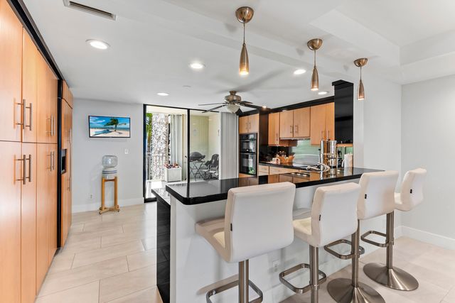 2155 S OCEAN Boulevard 11, Delray Beach, FL 33483