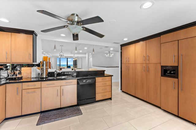2155 S OCEAN Boulevard 11, Delray Beach, FL 33483