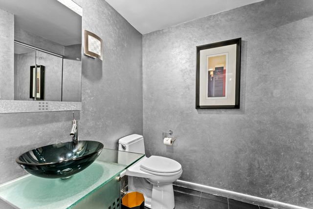 2155 S OCEAN Boulevard 11, Delray Beach, FL 33483
