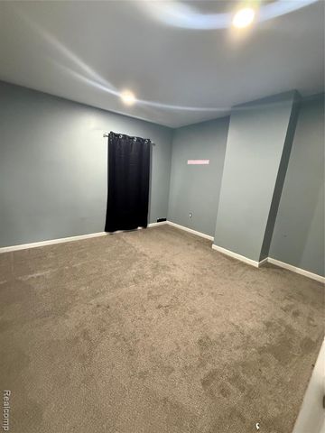 13601 Ohio Street, Detroit, MI 48238