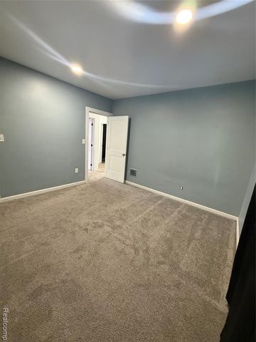 13601 Ohio Street, Detroit, MI 48238