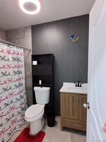 13601 Ohio Street, Detroit, MI 48238