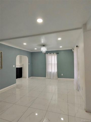 13601 Ohio Street, Detroit, MI 48238