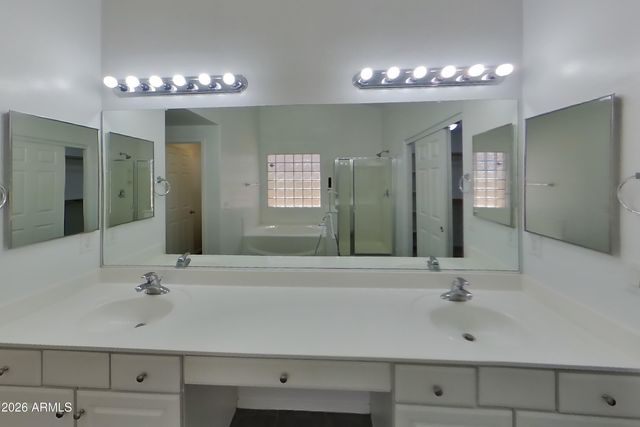 9555 W MIAMI Street, Tolleson, AZ 85353