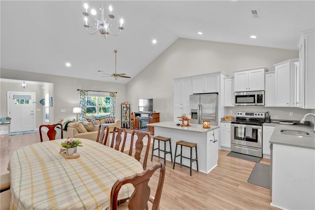 135 Stevenson Drive, Belton, SC 29627