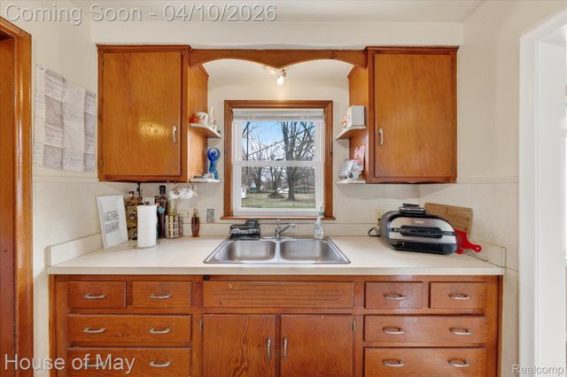 11471 William Street, Taylor, MI 48180