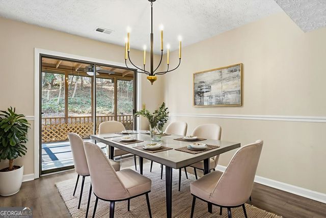 4621 Kings Crossing Drive NE, Kennesaw, GA 30144