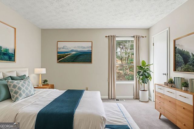 4621 Kings Crossing Drive NE, Kennesaw, GA 30144