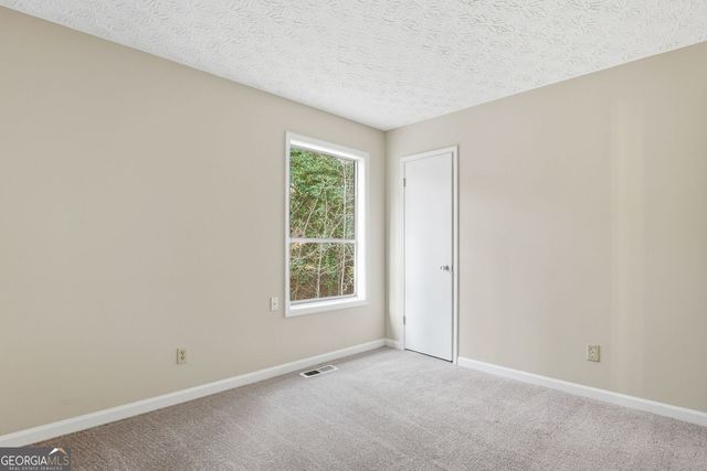 4621 Kings Crossing Drive NE, Kennesaw, GA 30144