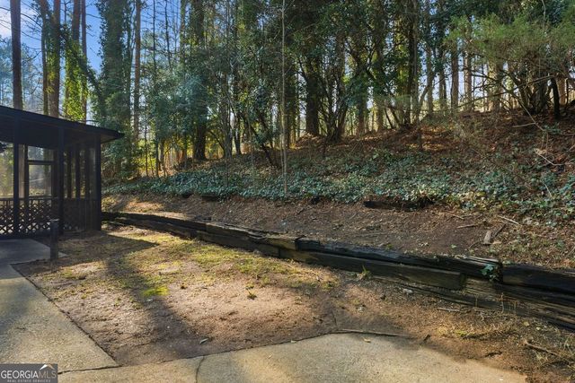 4621 Kings Crossing Drive NE, Kennesaw, GA 30144