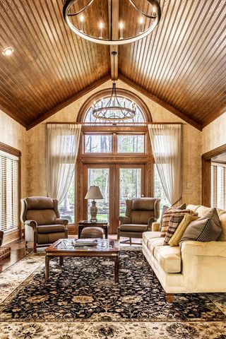 5212 Carrington Circle, Carmel, IN 46033