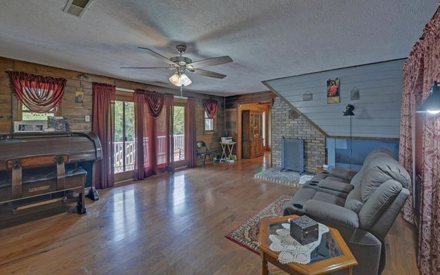 440 Beaver Ridge Road, Murphy, NC 28906