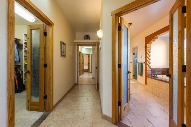 4 Meadows Place, Placitas, NM 87043