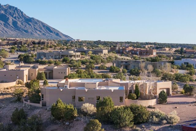 4 Meadows Place, Placitas, NM 87043