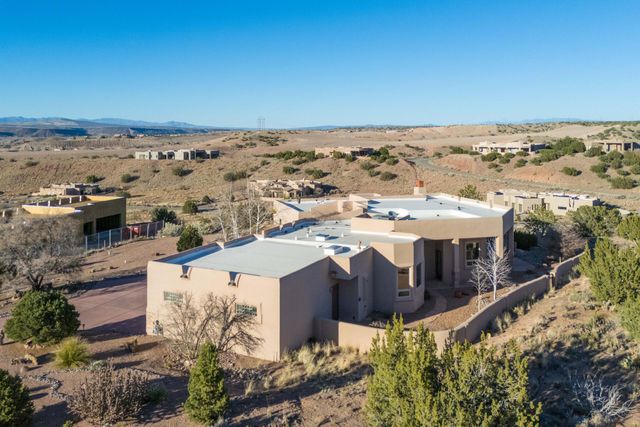 4 Meadows Place, Placitas, NM 87043