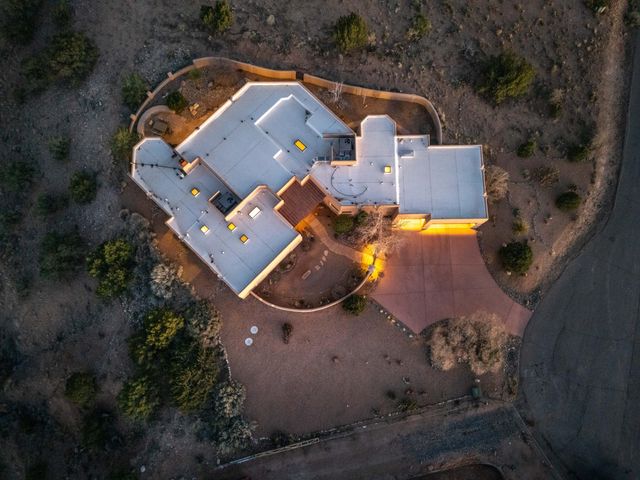 4 Meadows Place, Placitas, NM 87043