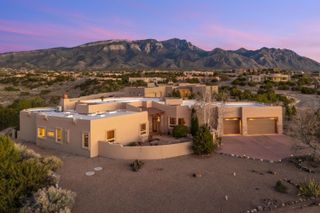 4 Meadows Place, Placitas, NM 87043