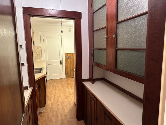 158 Hillside Road 1, Watertown, MA 02472