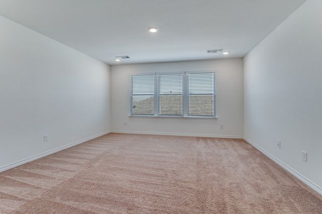 916 Waggoner Drive, Aubrey, TX 76227