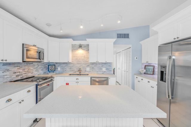 97 Coral Drive, Key Colony, FL 33051