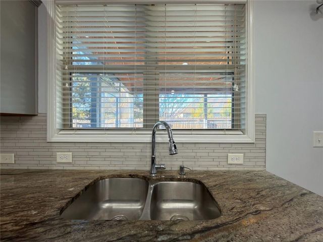 2886 Cove View Court, Dacula, GA 30019