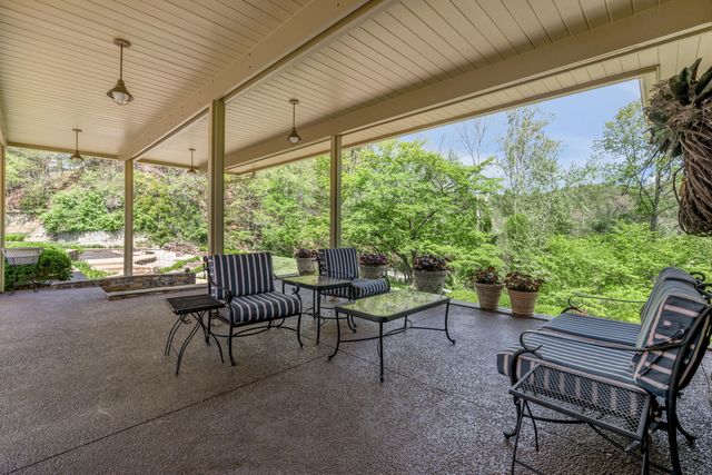150 Pine Hill Drive, Morehead, KY 40351