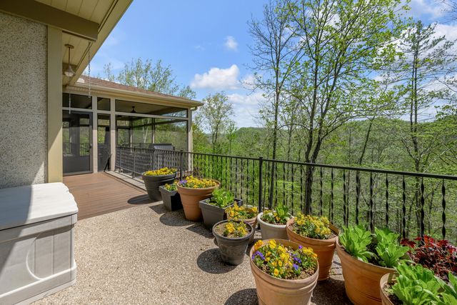 150 Pine Hill Drive, Morehead, KY 40351