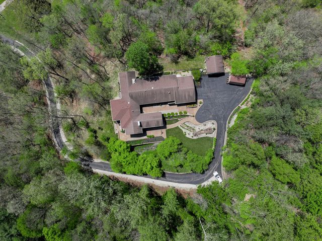 150 Pine Hill Drive, Morehead, KY 40351