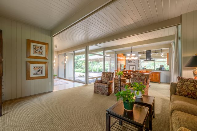 150 Pine Hill Drive, Morehead, KY 40351
