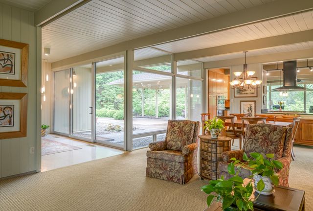150 Pine Hill Drive, Morehead, KY 40351