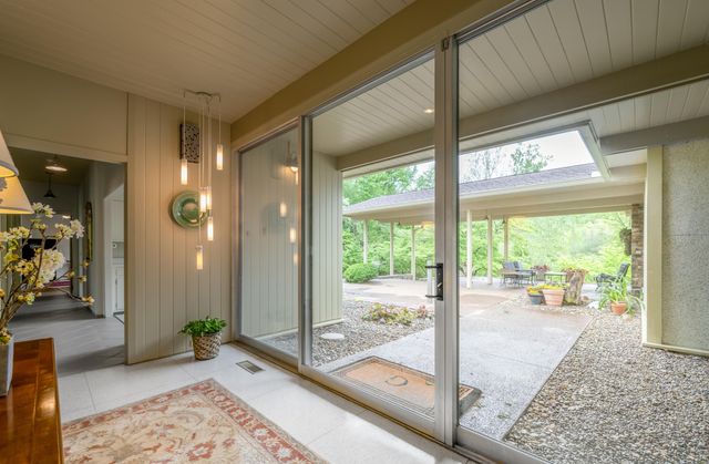 150 Pine Hill Drive, Morehead, KY 40351