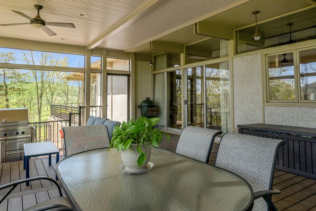 150 Pine Hill Drive, Morehead, KY 40351