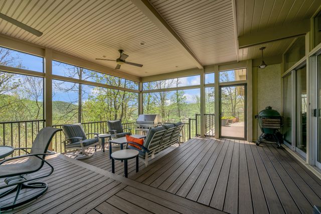 150 Pine Hill Drive, Morehead, KY 40351