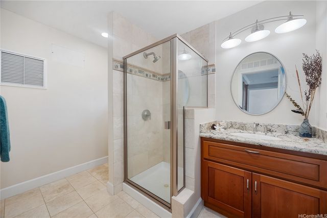 278 Makaweli Place, Honolulu, HI 96825