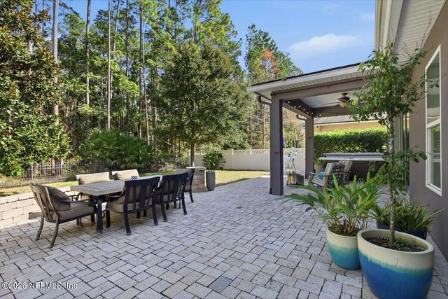 184 ROCKCREEK Drive, St. Johns, FL 32259