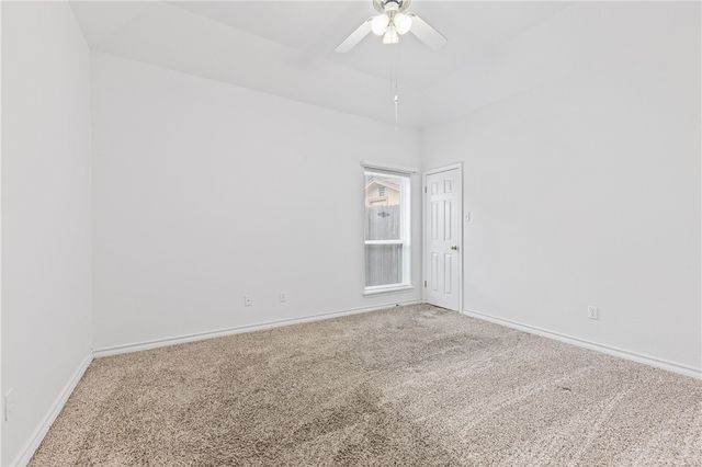 7725 LAKE BAYKAL Dr, Corpus Christi, TX 78414
