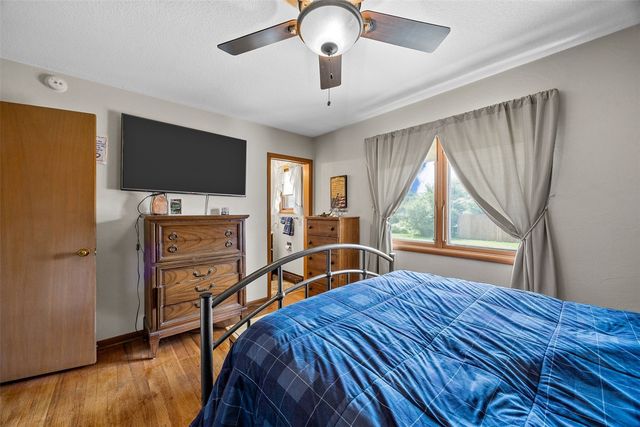 1805 Country Club Drive, Marion, IA 52302