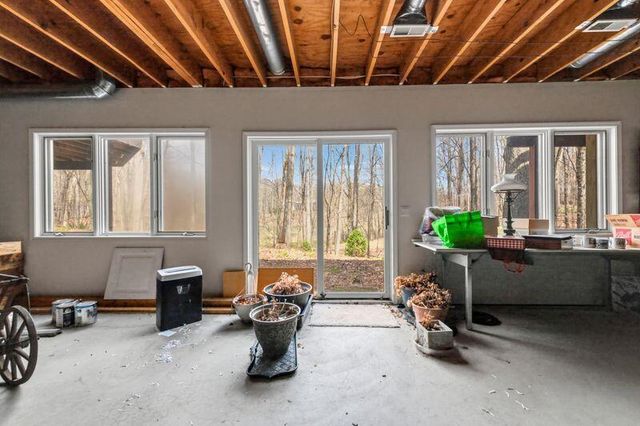 5990 Lynne Hollow Drive, Commerce Twp, MI 48382
