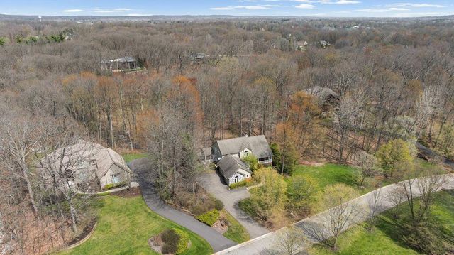 5990 Lynne Hollow Drive, Commerce Twp, MI 48382