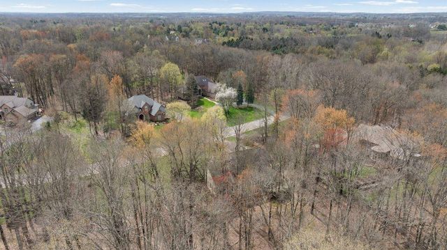 5990 Lynne Hollow Drive, Commerce Twp, MI 48382