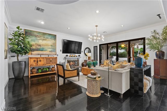 10212 Stone Briar Court, Las Vegas, NV 89144