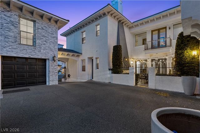 10212 Stone Briar Court, Las Vegas, NV 89144