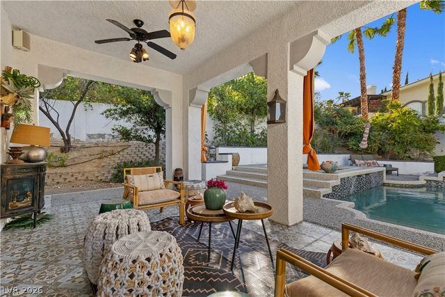 10212 Stone Briar Court, Las Vegas, NV 89144