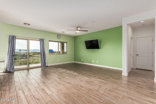 21315 W OCUPADO Drive, Wittmann, AZ 85361