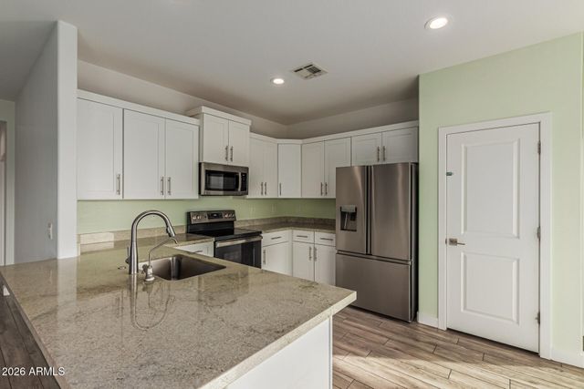 21315 W OCUPADO Drive, Wittmann, AZ 85361